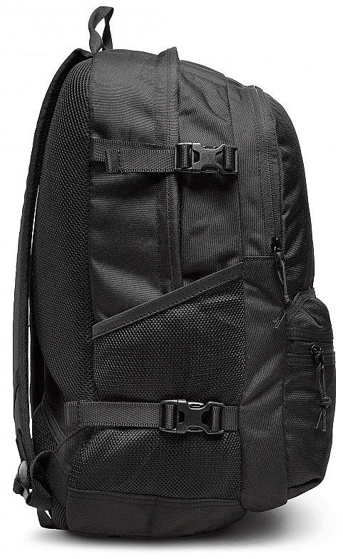 .Converse Straight Edge BackPack BLACK - (10021138-001) - C10