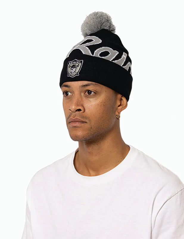 .MITCHELL & NESS RAIDERS TEAM POM BEANIE - BLACK - (MNOR20121) - F
