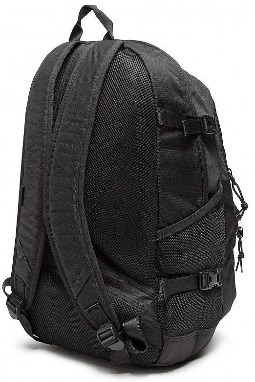 .Converse Straight Edge BackPack BLACK - (10021138-001) - C10