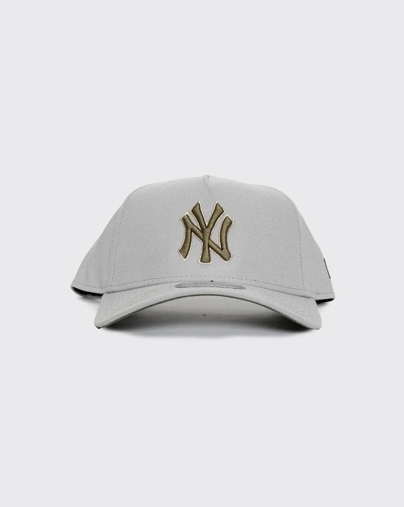 .NEW ERA 940 A-FRAME NEW YORK YANKEES SNAPBACK - NEW OLIVE - (12891453) - F