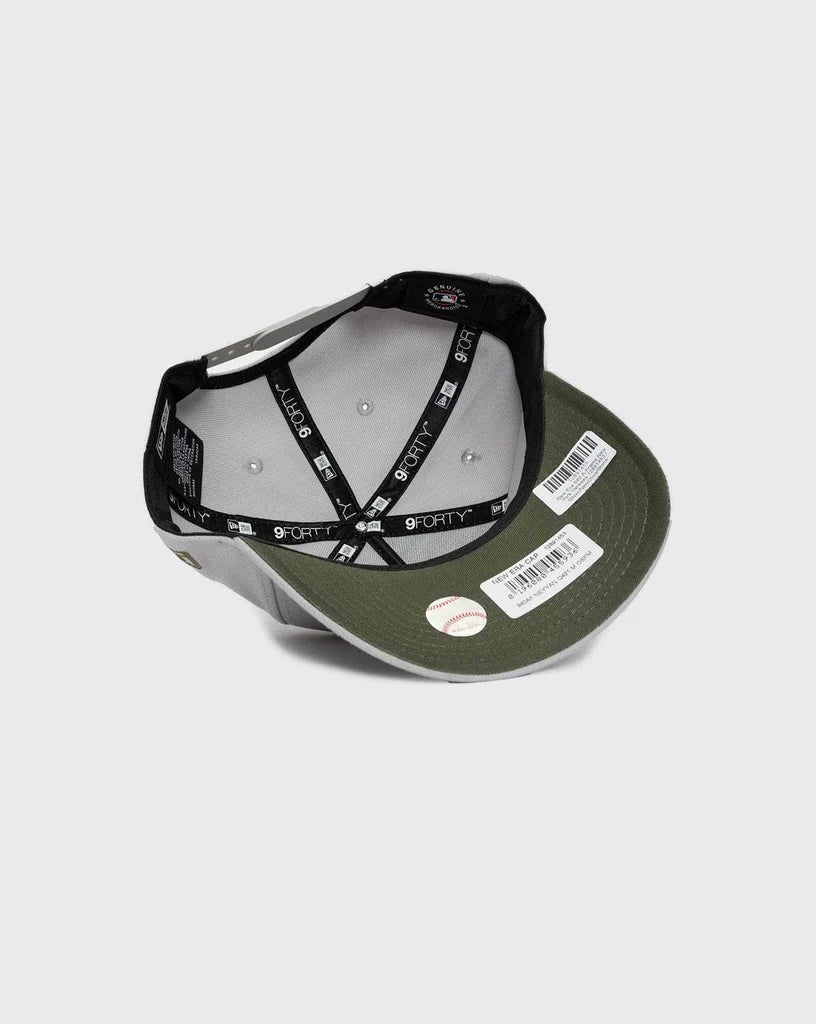 .NEW ERA 940 A-FRAME NEW YORK YANKEES SNAPBACK - NEW OLIVE - (12891453) - F