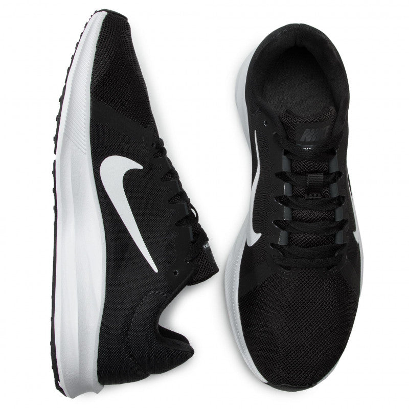 - Nike Downshifter 8 Black / White - (908984 001) - F60 - R1L4
