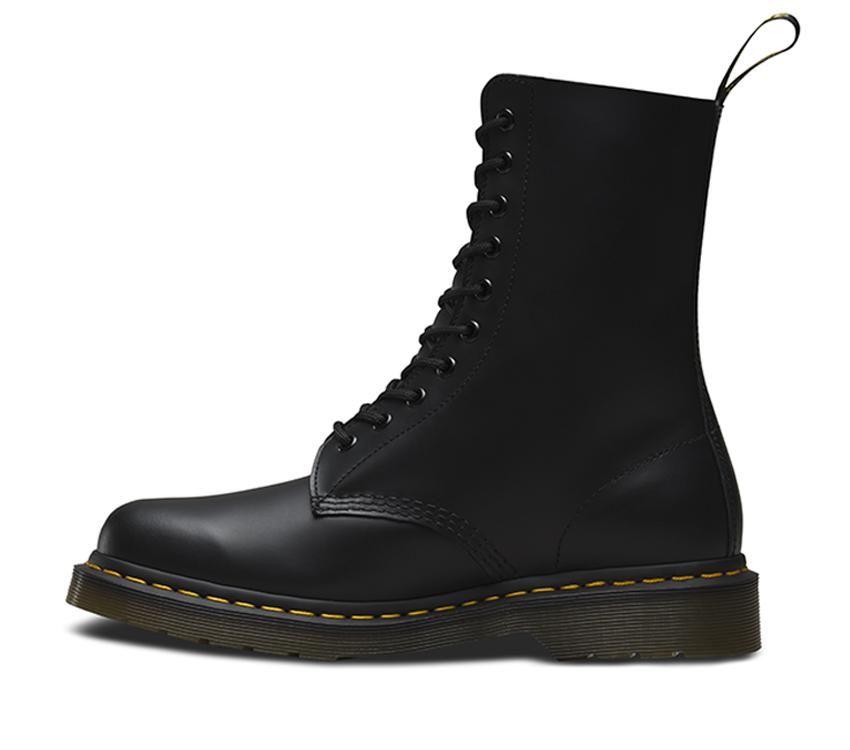 Dr Martens Unisex - 1490 Black 10 Up Smooth Leather Boot Mens & Womens