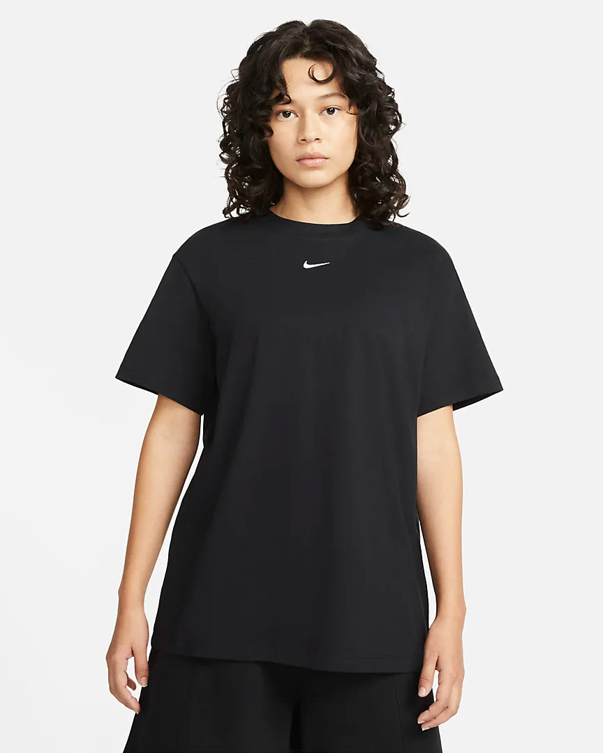 Nike Sportswear Essentials Womens T-Shirt - (DN5697 010) - TSW