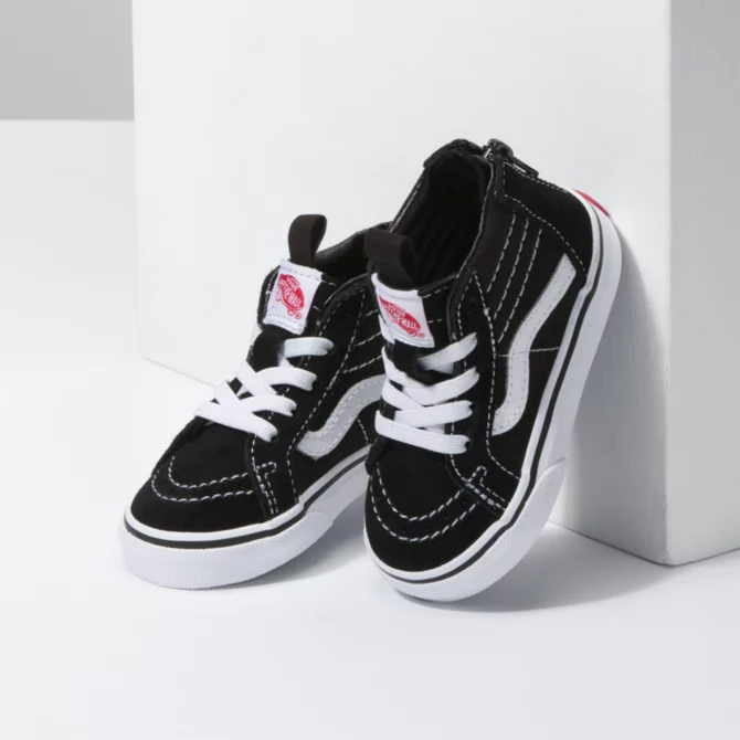 - Vans Toddler old skool Hi Sk8 Zip Blk/Wht - (VN00XG5Y28) - S8 - R1L1