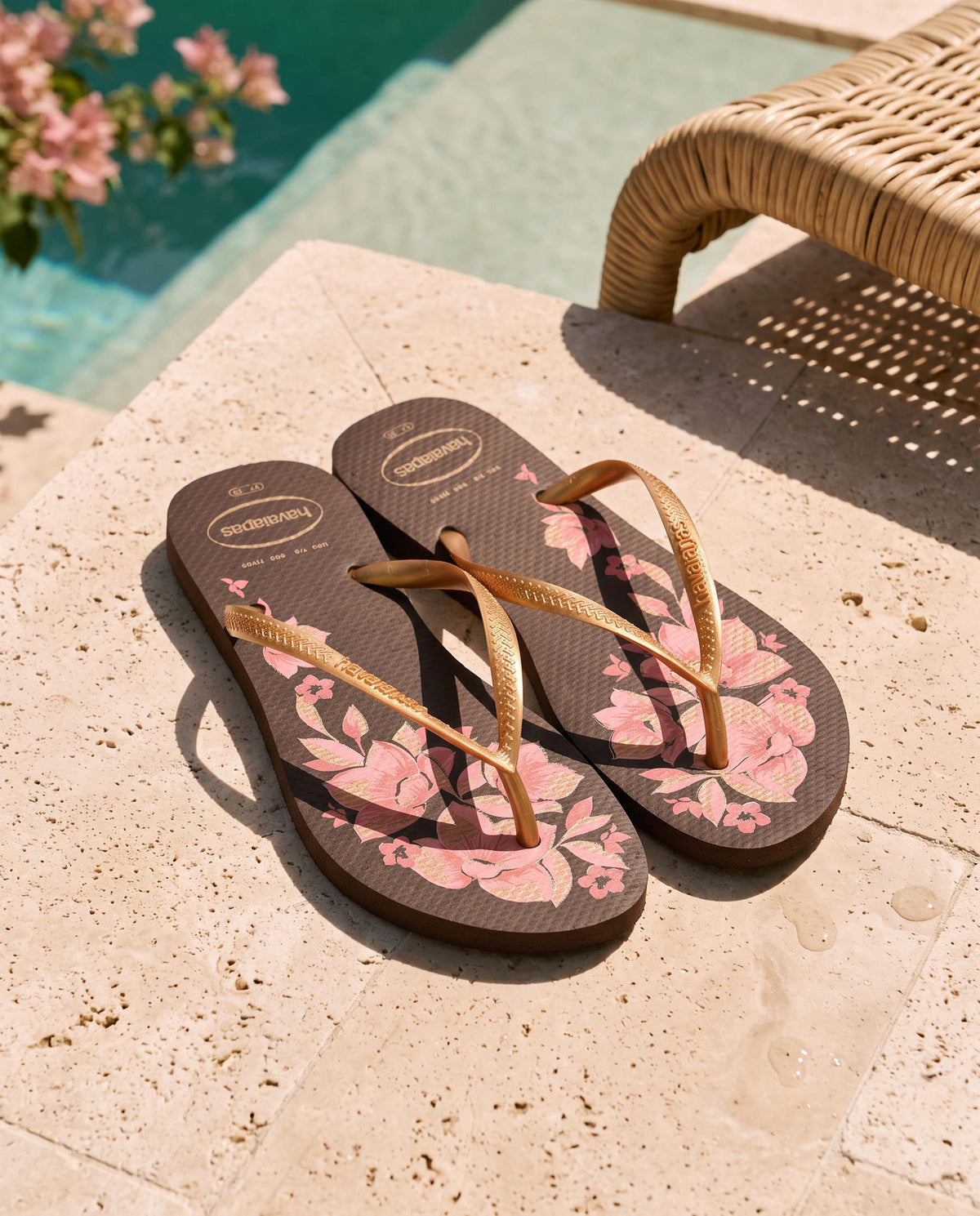 .HAVAIANAS Womens Organic SLIM - Dark Brown/Pink Flowers - (0727) - HVBF - F