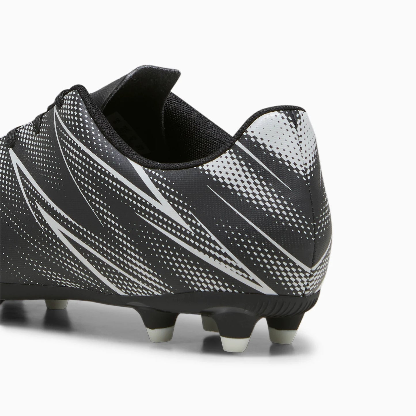 - Puma ATTACANTO FG/AG Men's Football Boots Black/White - (107477 01) - ORT - R2L17