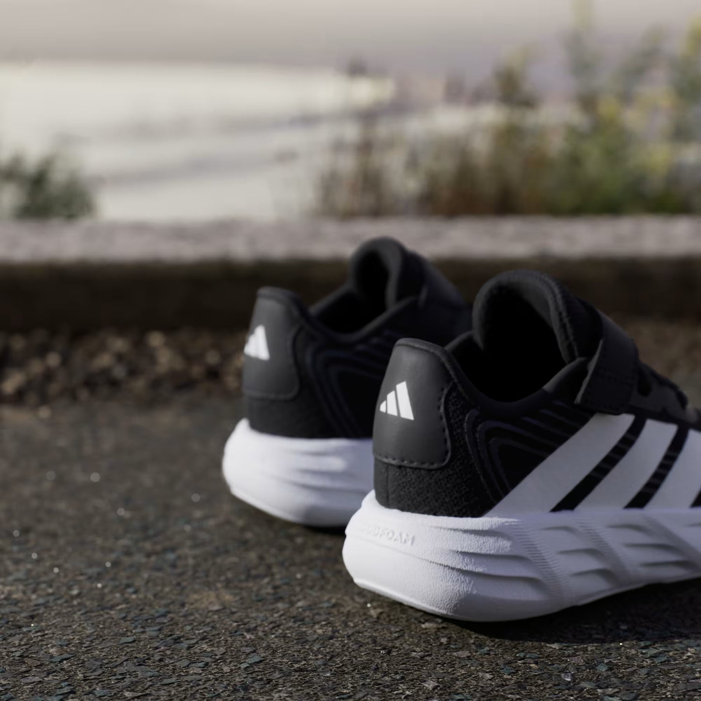 .Adidas Toddlers GALAXY 8 SHOES INFANT - BLACK/WHITE - (KI1681) - XY- R1L10