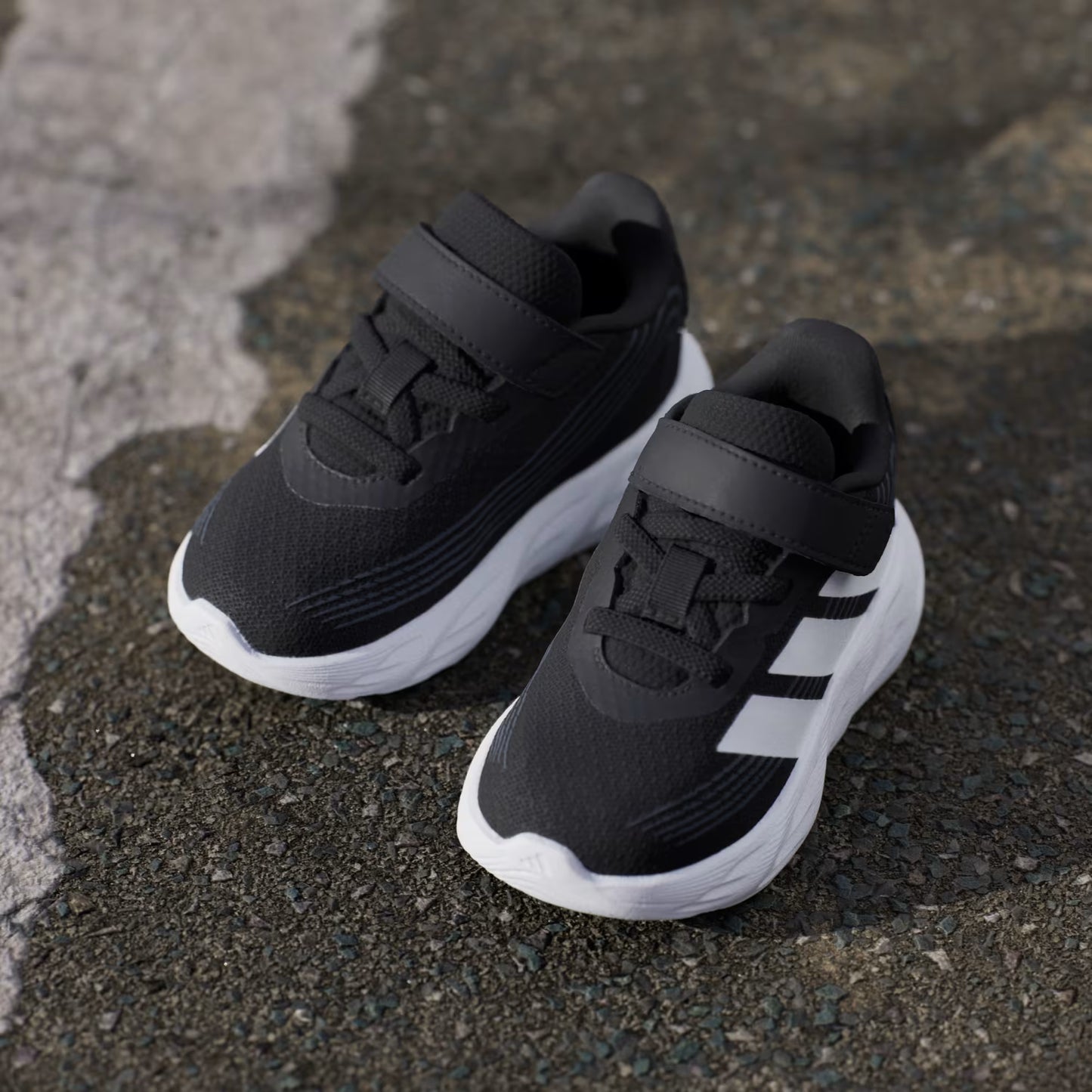.Adidas Toddlers GALAXY 8 SHOES INFANT - BLACK/WHITE - (KI1681) - XY- R1L10