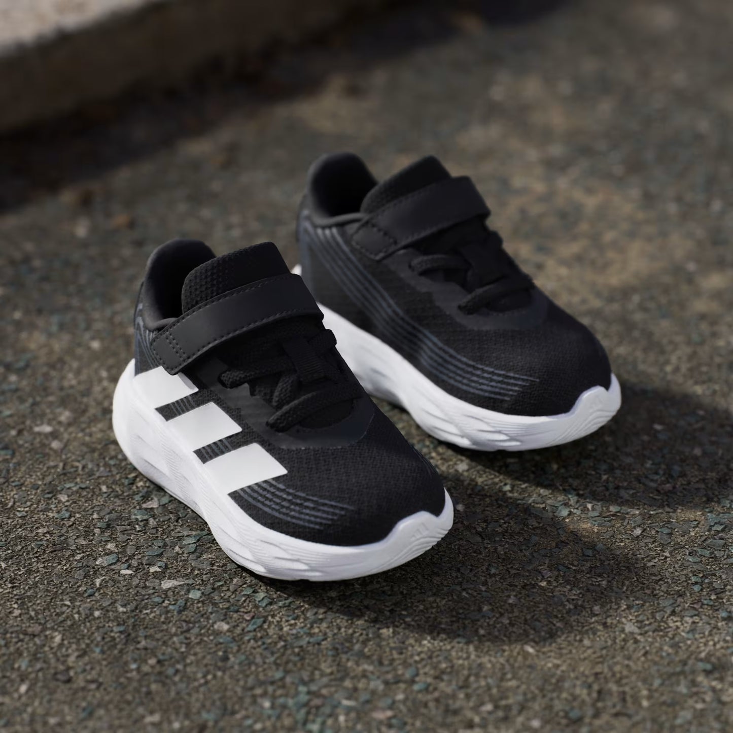 .Adidas Toddlers GALAXY 8 SHOES INFANT - BLACK/WHITE - (KI1681) - XY- R1L10