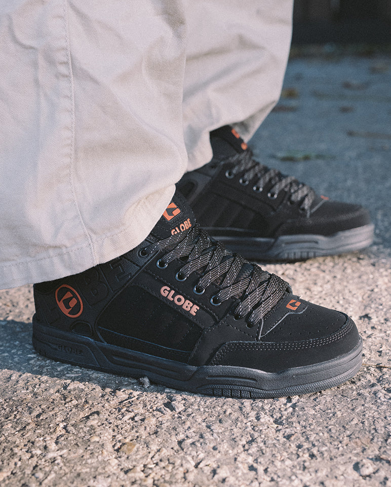 .Globe Mens Tilt Black/Black/Bronze BOR R2L17 Shoe Bizz