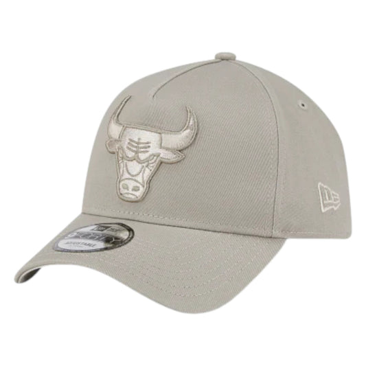 .NEW ERA 940 A-FRAME CHICAGO BULLS  SNAPBACK  - STONE - (60747692) - F