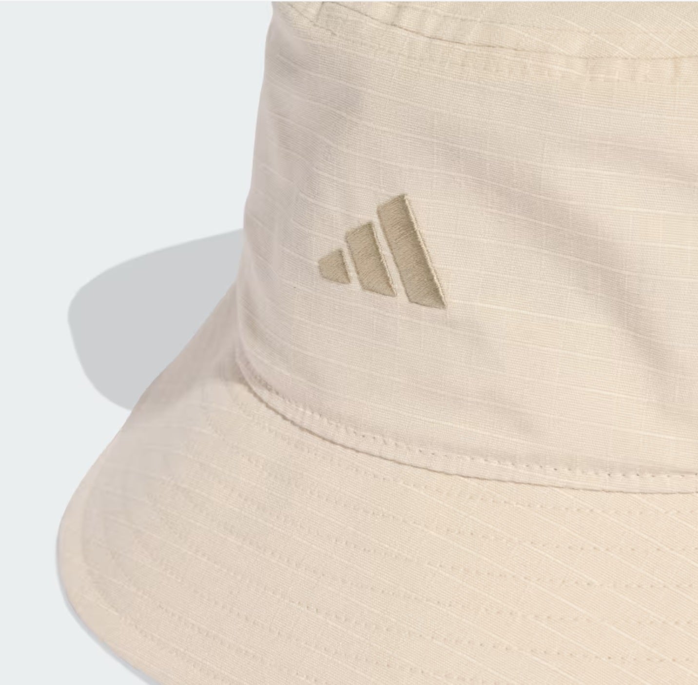 .ADIDAS SPORTSWEAR CLASSIC BUCKET HAT - BEIGE - (KE8273)