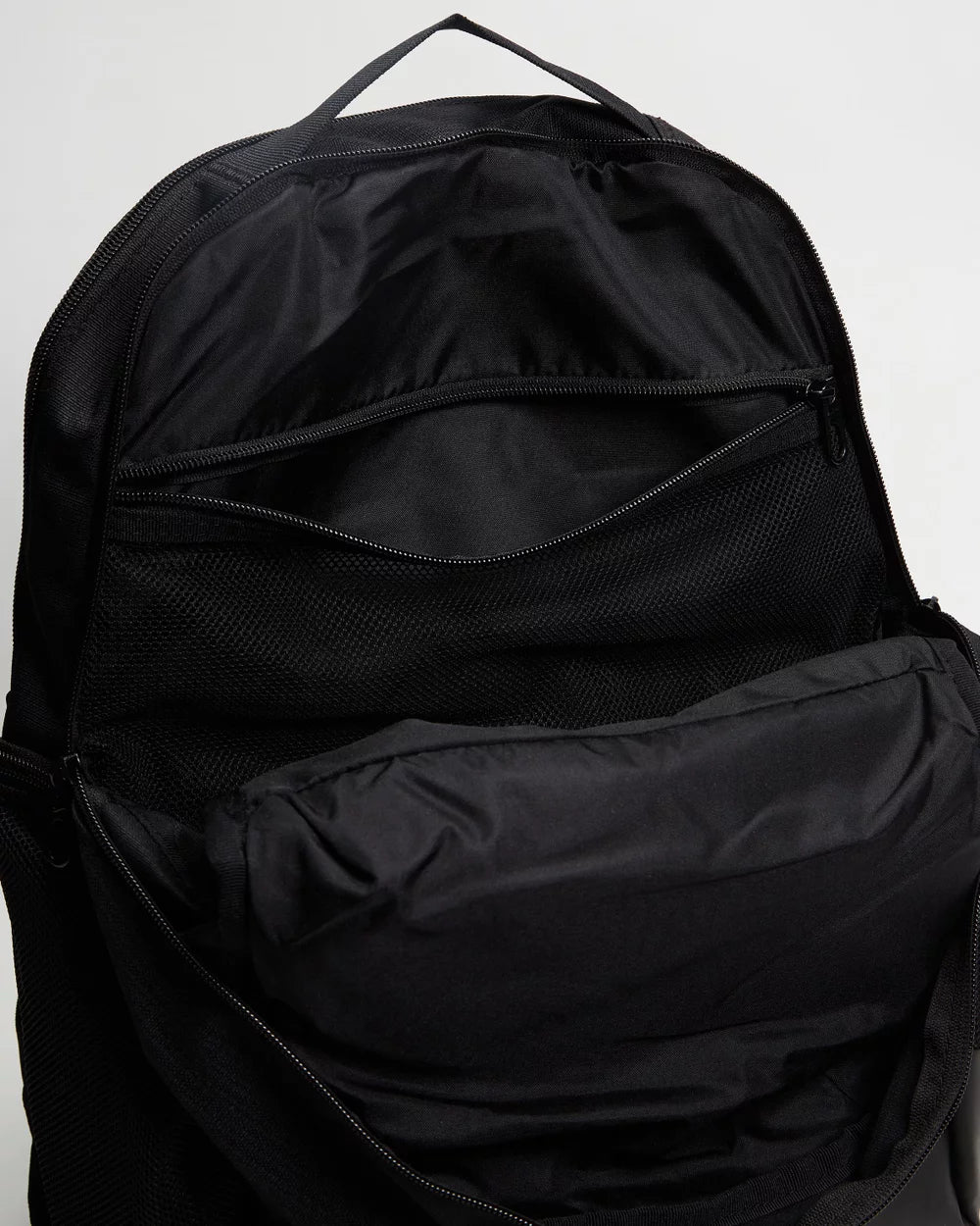 .Nike Brasilia 9.5 Backpack Black/White BackPack 24L - (BA5954 010) - L/P