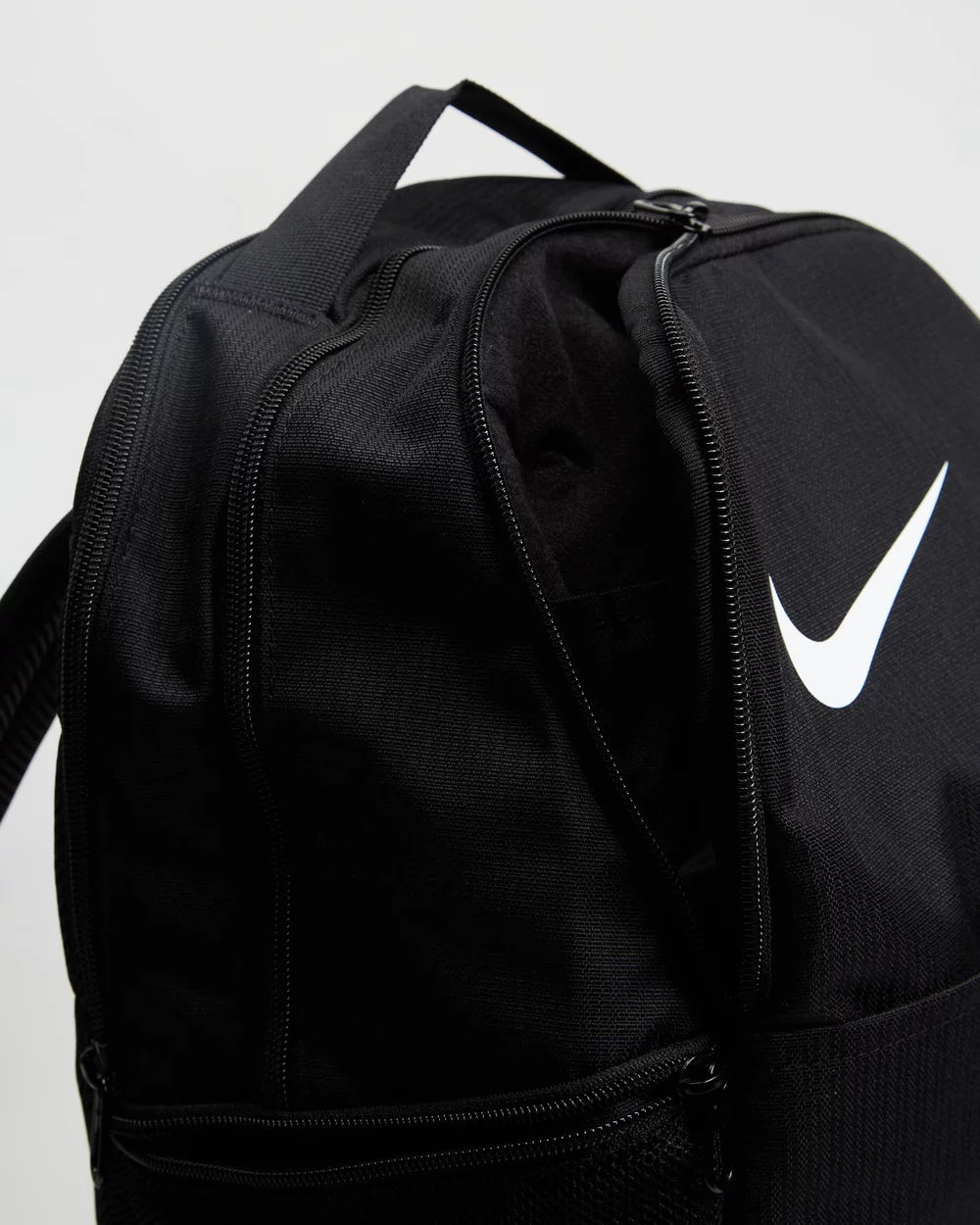 .Nike Brasilia 9.5 Backpack Black/White BackPack 24L - (BA5954 010) - L/P