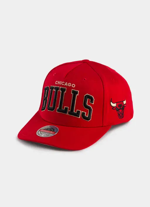 Mitchell & Ness NBA Chicago Bulls Pro Crown Snapback RED/BLACK - (MNCG22367) - MNB4 - F