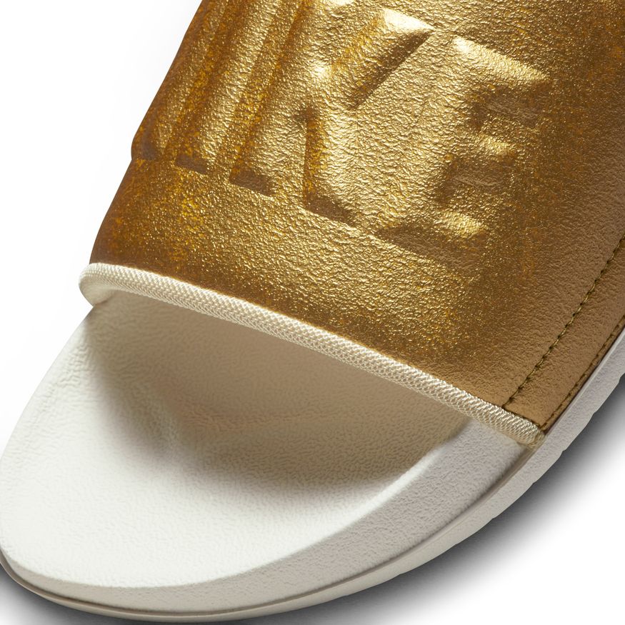 Nike on sale glitter slides