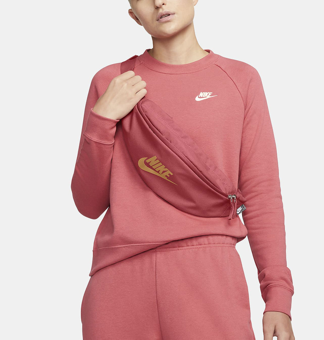 Nike rose gold hotsell heritage sweatshirt