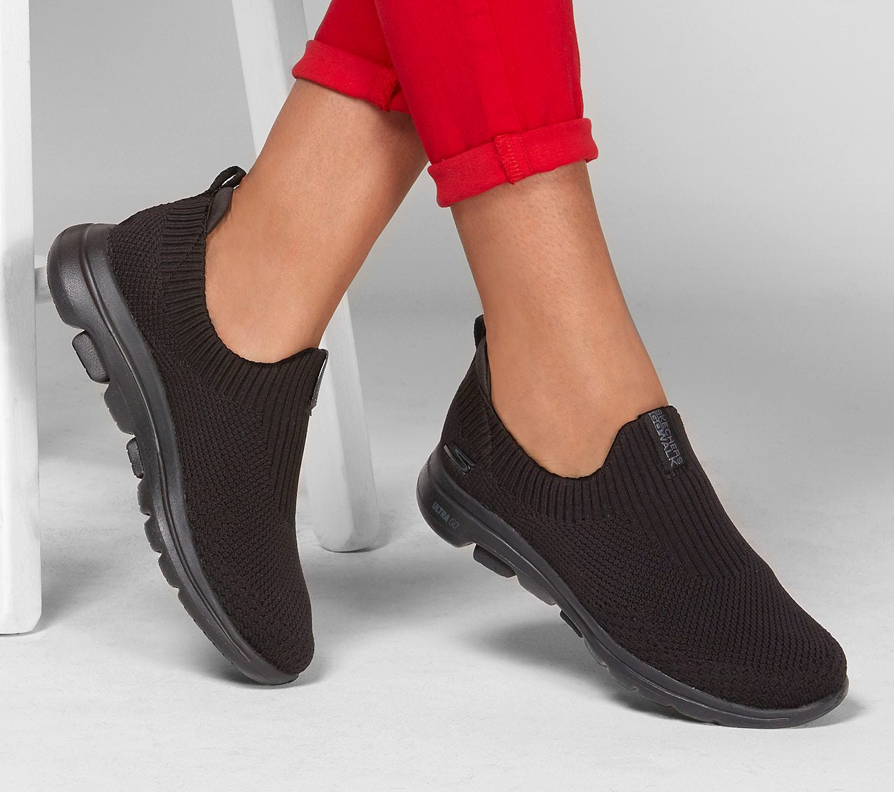 Skechers Womens GoWalk 5 Trendy - - WT – Shoe